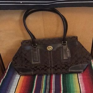 Coach purse medium